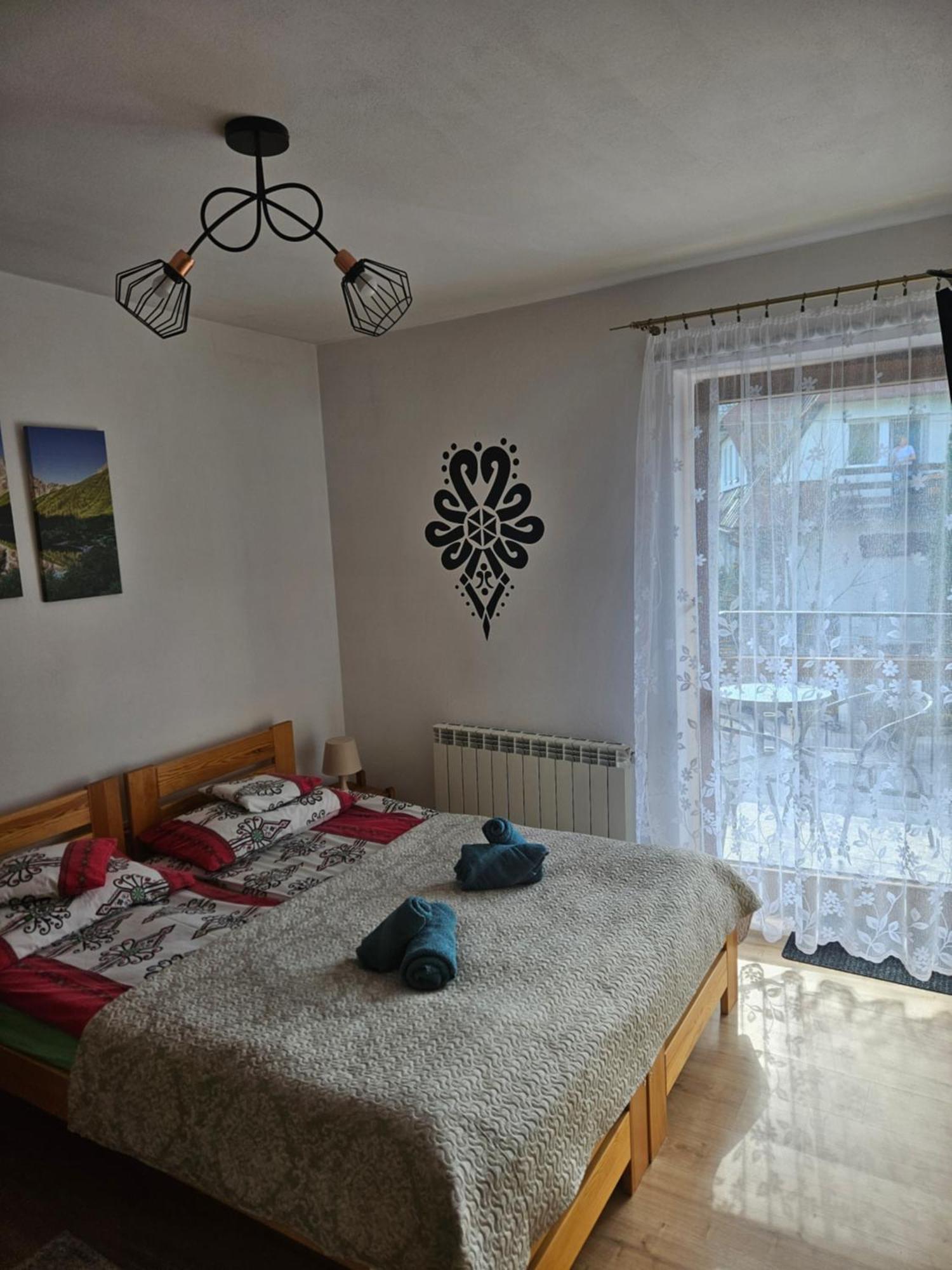 Pokoje Goscinne Zosia Кошелско Екстериор снимка